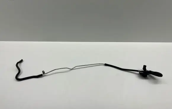 Mercedes-Benz C W204 Coolant pipe/hose A2048307896