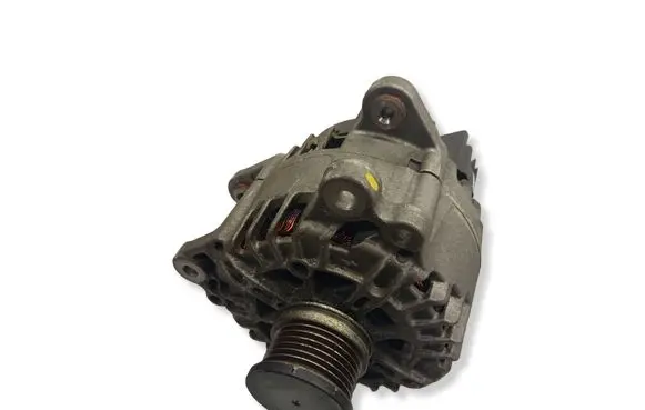 Volkswagen Caddy Generator/alternator 03L903023L 215113079 2612004E