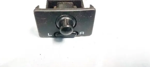 Nissan Almera Wing mirror switch