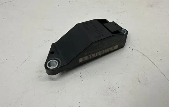 Mercedes-Benz E W211 Airbag deployment crash/impact sensor A0018209326