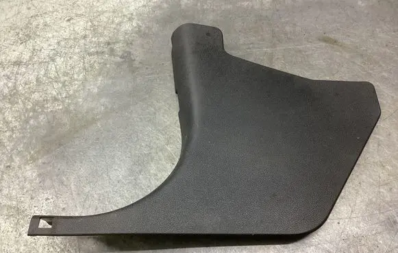 Mercedes-Benz CLS C218 X218 Foot area side trim A2126800506