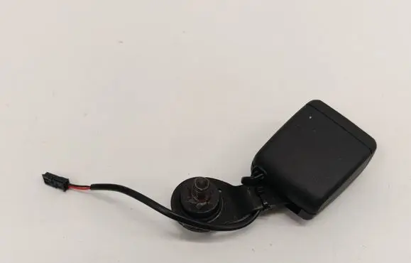 BMW iX1 Rear seatbelt buckle 9493634