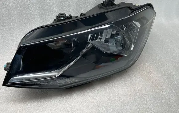 Volkswagen Caddy Headlight/headlamp 2K1941015A