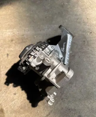 Peugeot 308 EGR valve 9807369980 506500234 V29041167