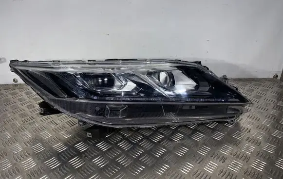 Mitsubishi Eclipse Cross Headlight/headlamp W3153R
