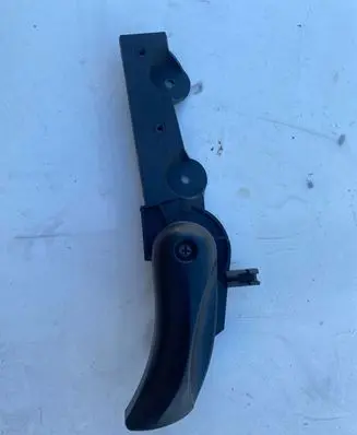 BMW 5 E60 E61 Engine bonnet (hood) release handle 9143458 22339910