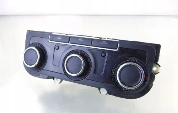 Volkswagen PASSAT B7 Climate control unit 7N0907426AM