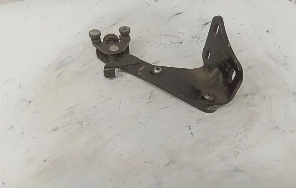 Volkswagen Caddy Sliding door upper roller guide/hinge 2K0843398
