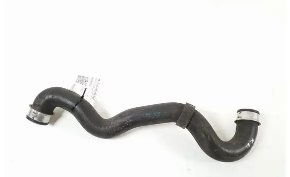 Mercedes-Benz C W203 Engine coolant pipe/hose A2035015782