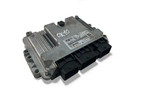 Ford Focus Engine control unit/module ECU 9M5112A650AF 0281015607