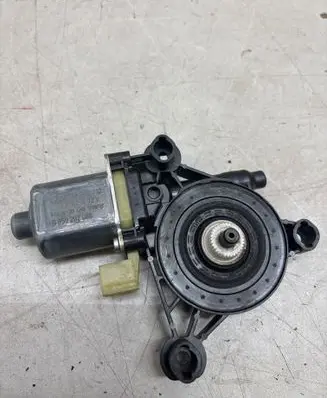 Audi A3 S3 8V Rear door window regulator motor 0130822712 S850202086