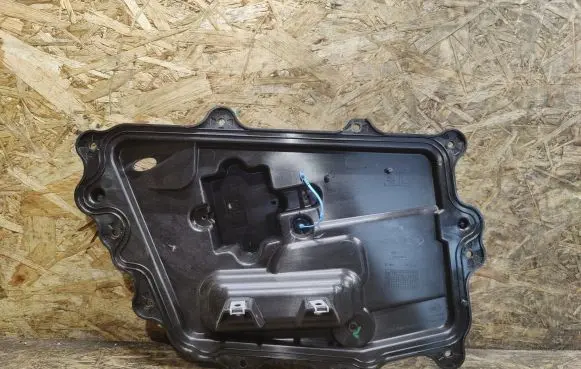 Land Rover Range Rover Velar Other rear door trim element J8A224767A