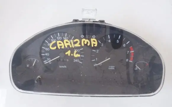 Mitsubishi Carisma Speedometer (instrument cluster) 4301152b