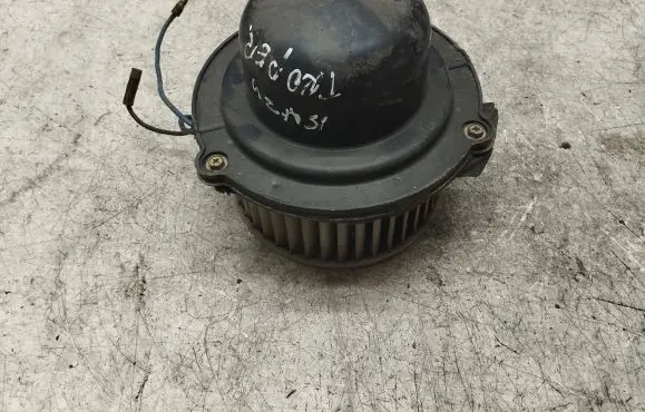 Isuzu Trooper Heater fan/blower