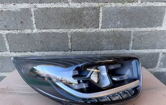 KIA Picanto Headlight/headlamp 92102G6400