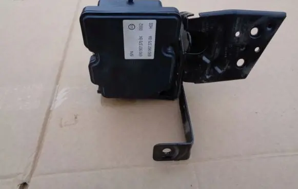 Audi A1 ABS Pump 6R0907379BK 6R0907379BA