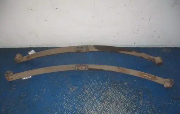 Volkswagen Caddy Rear leaf spring 