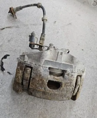 Audi A6 S6 C6 4F Front brake caliper 973