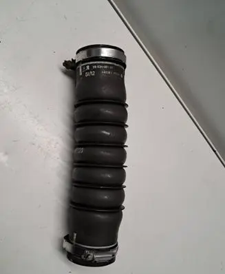 Peugeot 508 Intercooler hose/pipe 9803400180