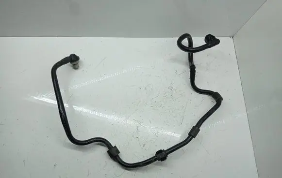 BMW 7 F01 F02 F03 F04 Vacuum line/pipe/hose 17765010