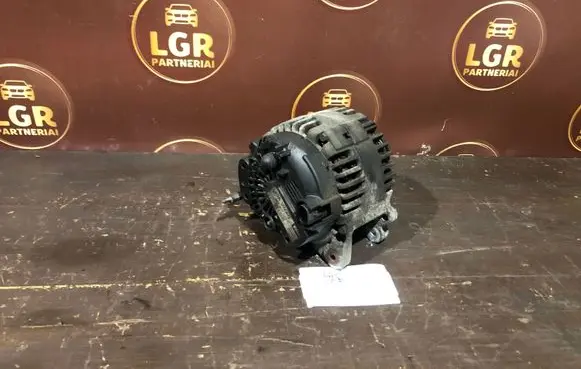 Volkswagen Golf V Generator/alternator 06F903023C