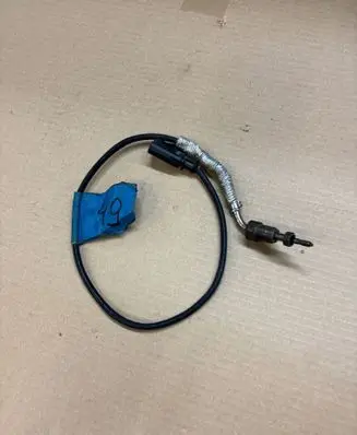 Volkswagen Golf Sportsvan Exhaust gas temperature sensor 04L906088AR