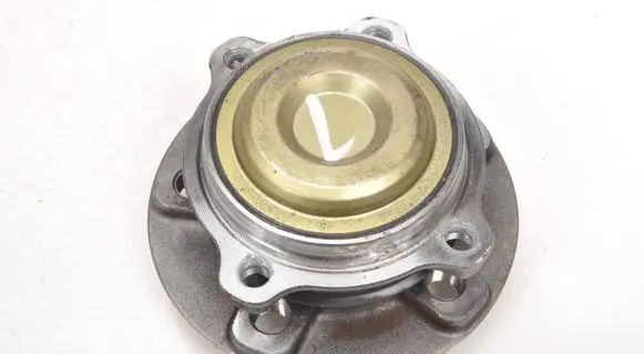 Mercedes-Benz A W177 Rear wheel bearing hub A2473560000