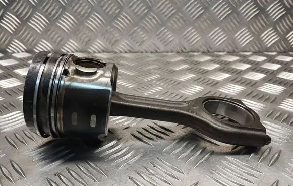 Volvo C30 Piston with connecting rod 619 75L115