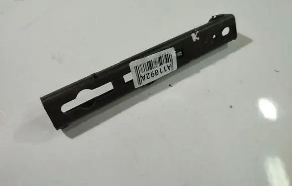 Citroen C4 I Seat belt adjustment rail 