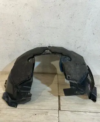 Land Rover Range Rover Velar Front wheel arch liner splash guards