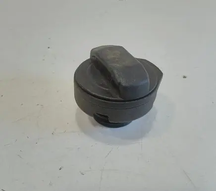 Volkswagen Polo Fuel tank filler cap 