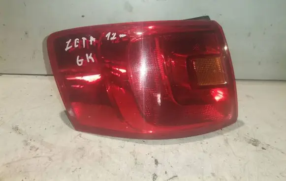 Volkswagen Jetta VI Rear/tail lights