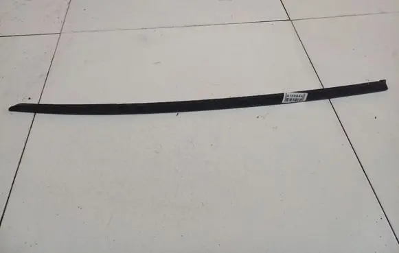 Audi A5 8T 8F Front door glass trim molding 8T0854327A