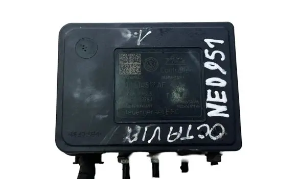 Skoda Octavia Mk3 (5E) ABS Pump 5Q0614517AF
