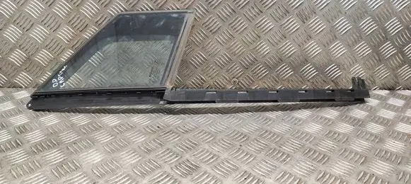Renault Captur Front door vent window glass four-door 43R000183 E000989
