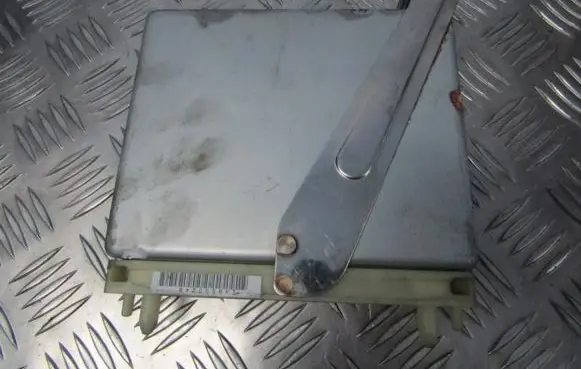 Volvo S70 V70 V70 XC Engine control unit/module p09442008 t98200276