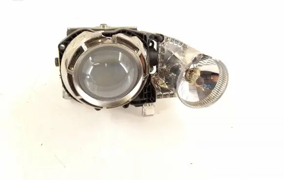 Mercedes-Benz C W204 Headlight lense 2048209061 2048203059