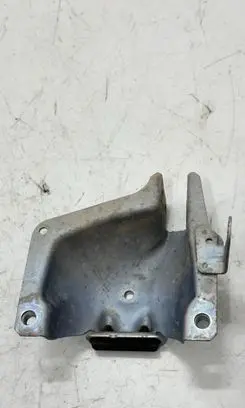 Porsche Macan (95B) Engine mounting bracket 8K0399059F