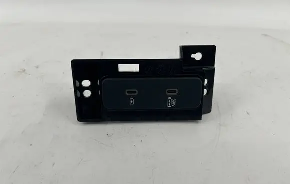 Polestar 4 USB socket connector 80009625