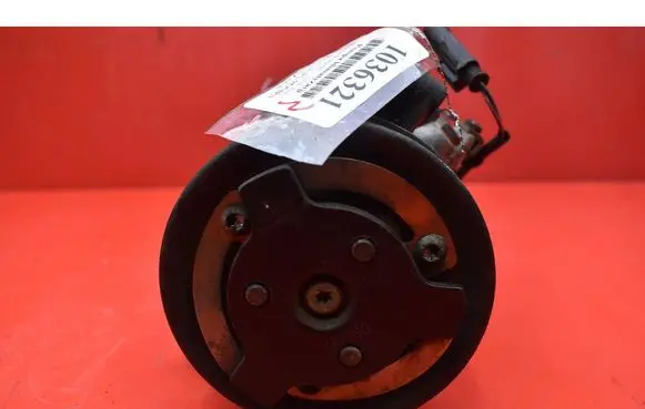 BMW X3 E83 Air conditioning (A/C) compressor (pump) 6915380-08