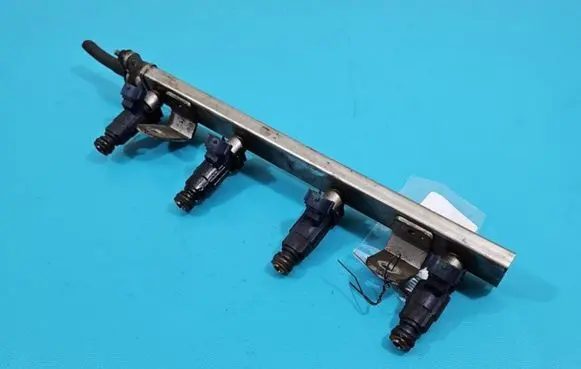 Hyundai i30 Fuel injector 35310-2B000 IMPRK1421689