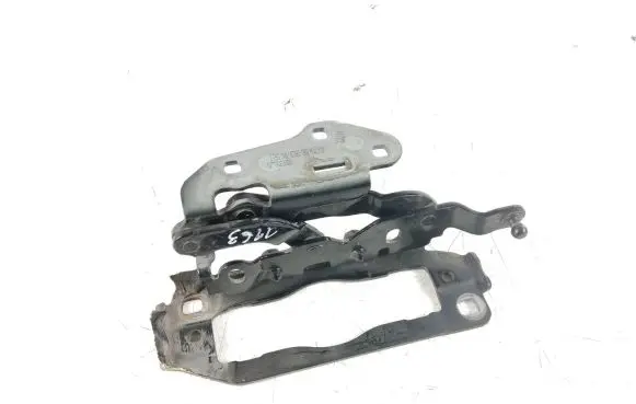 Mercedes-Benz CLS C218 X218 Engine bonnet/hood hinges A2048800828