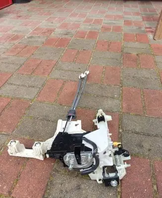 Front door lock