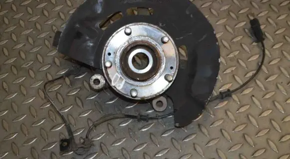 Hyundai Tucson TL Front wheel hub