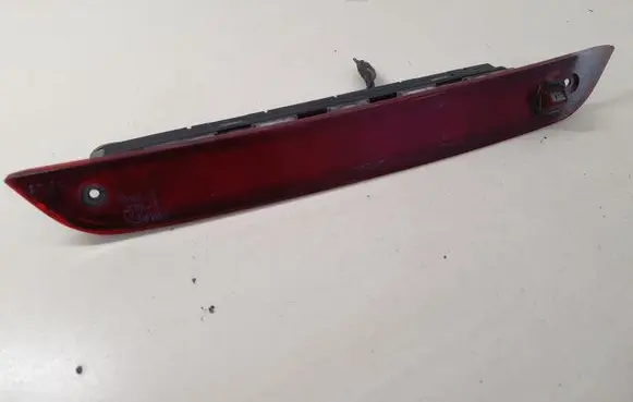 Ford Focus Third/center stoplight XS4113A613AK