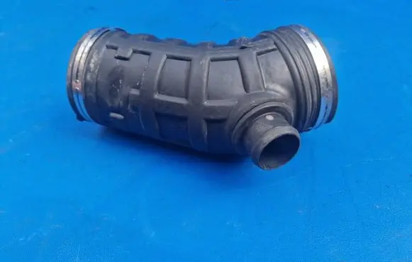 Alfa Romeo Brera Air intake hose/pipe 51773419