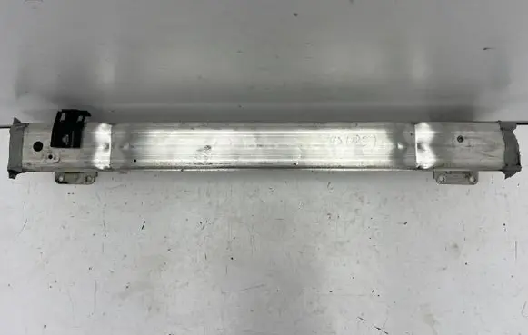 Peugeot Rifter Roof transverse bars on the 
