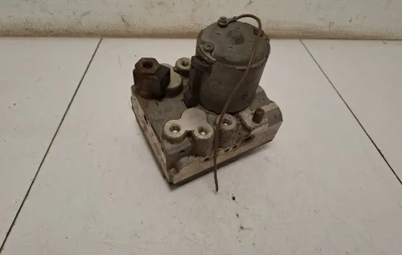 Mercedes-Benz E W210 ABS Pump 0265217007 A0024313712 0130108057
