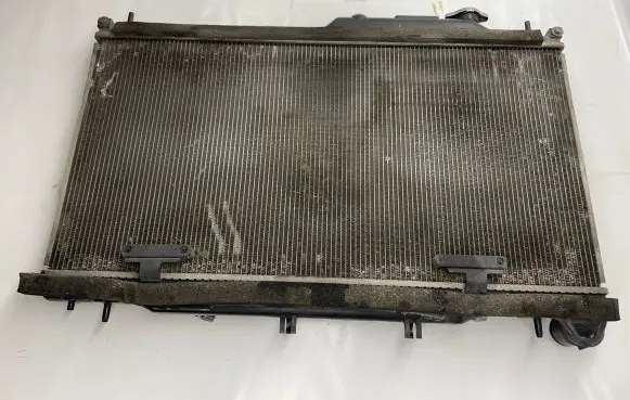 Subaru Outback (BS) Coolant radiator 45111AL05A