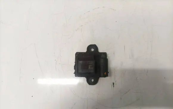 Mercedes-Benz C W204 Glow plug pre-heat relay a6519005502